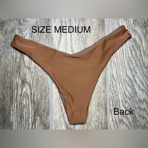 Blackbough 3 piece bikini - Picture 4 of 9